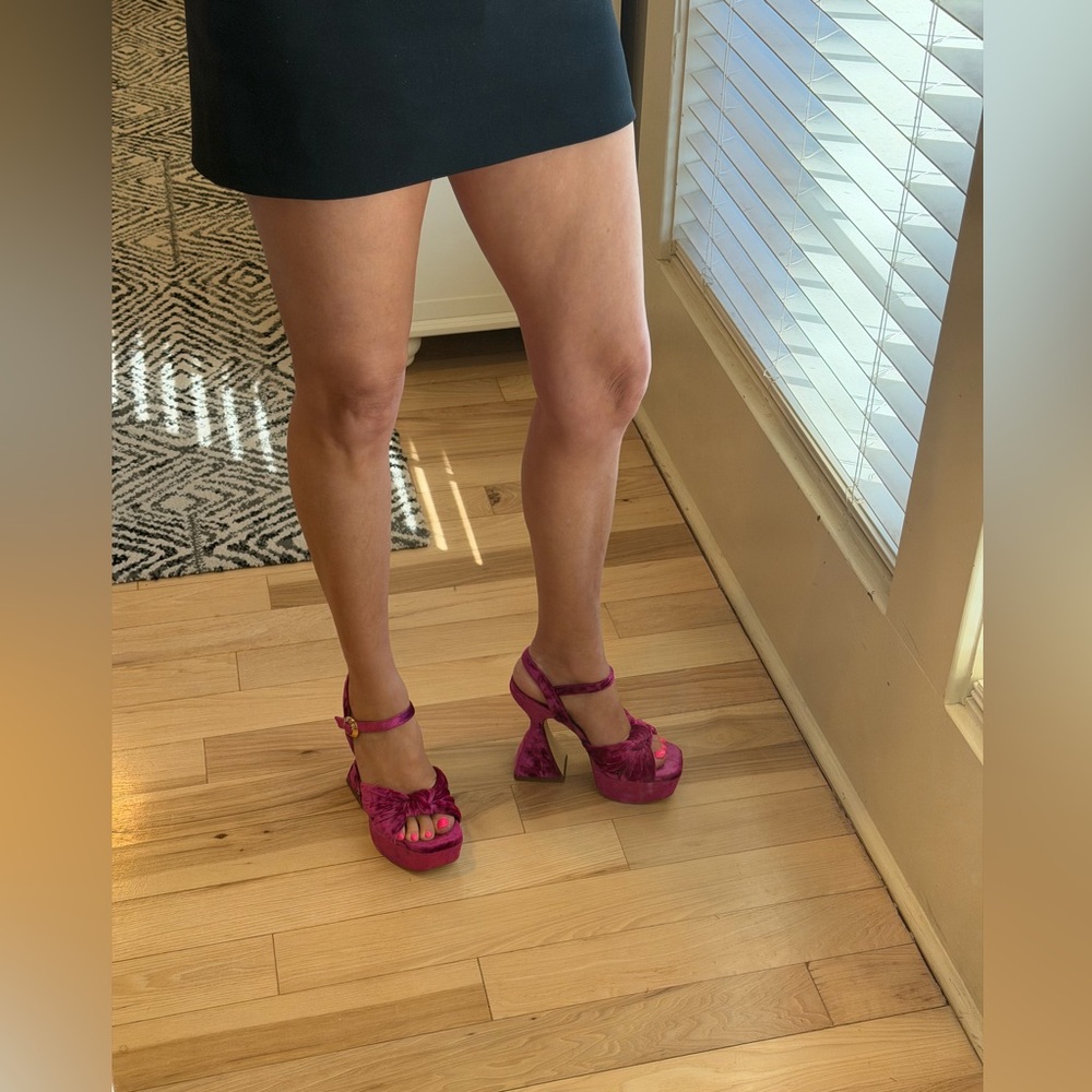 Circus NY Audrey Magenta Velvet Heels - size 6! - Picture 2 of 6
